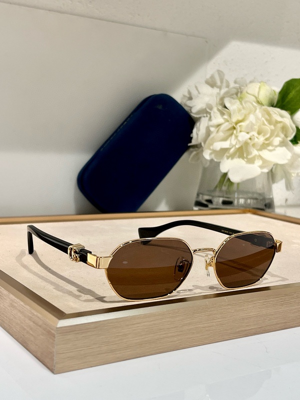 Gucci Sunglasses 67